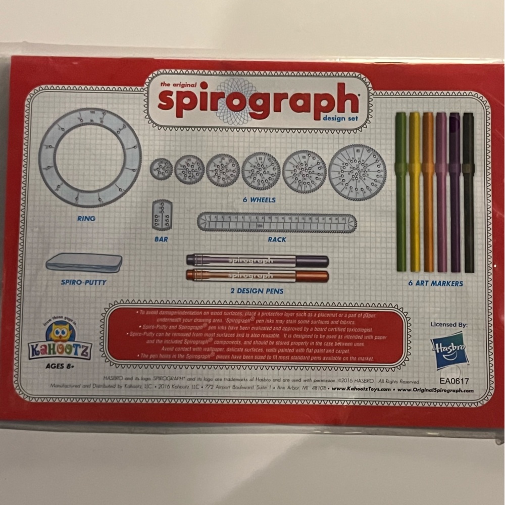 Spirograph Set - Picture 8 of 9